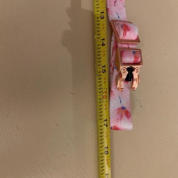 Top Paw Pink and Red Floral Dog Collar - Picture 4 of 4